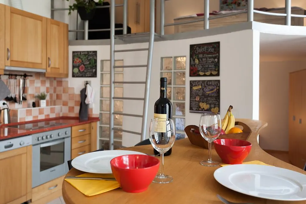 Feel At Home Apartment Budapest