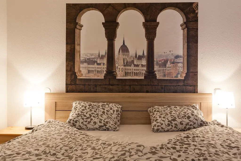 Feel At Home Apartment Budapest